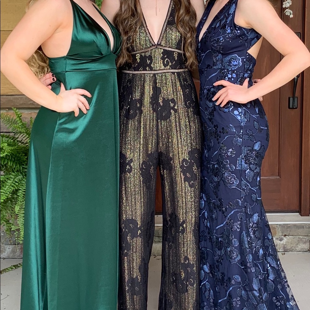 Jumpsuit, gorgeous!